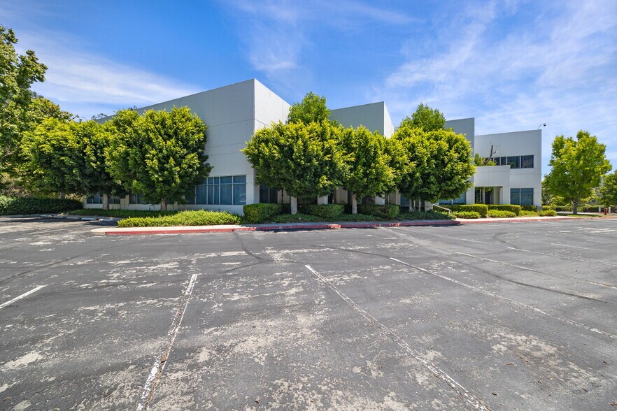 More Photos Of 3333 S Diamond Canyon Rd, Diamond Bar Office For Lease