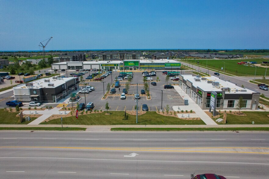 More Photos Of 1110 Goderich St, Port Elgin Unknown For Lease