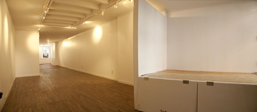 More Photos Of 35 E 1st St, New York Apartments For Lease