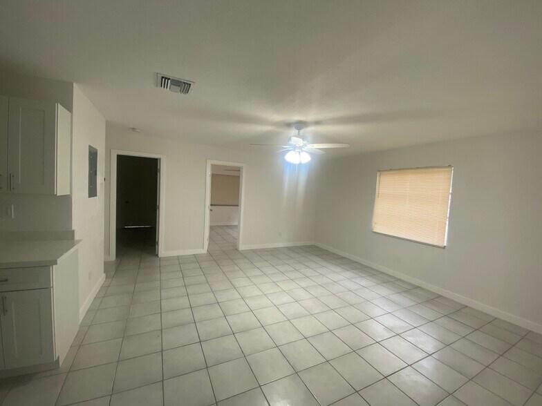 More Photos Of 401 SW 7th Ave, Fort Lauderdale Apartments For Sale