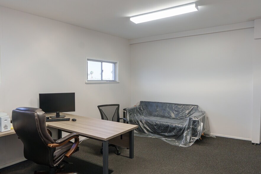 More Photos Of 83333 State Highway 111, Indio Auto Dealership For Lease