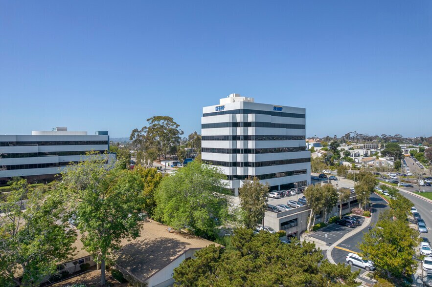 More Photos Of 8010 Frost St, San Diego Medical For Lease