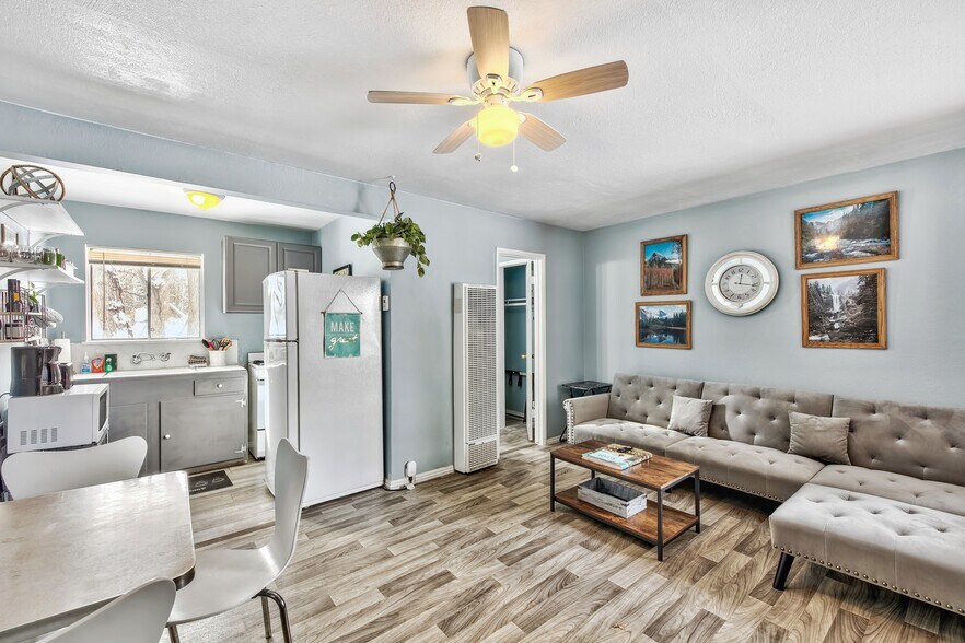 More Photos Of 3994 Pine Blvd, South Lake Tahoe Hotel For Sale