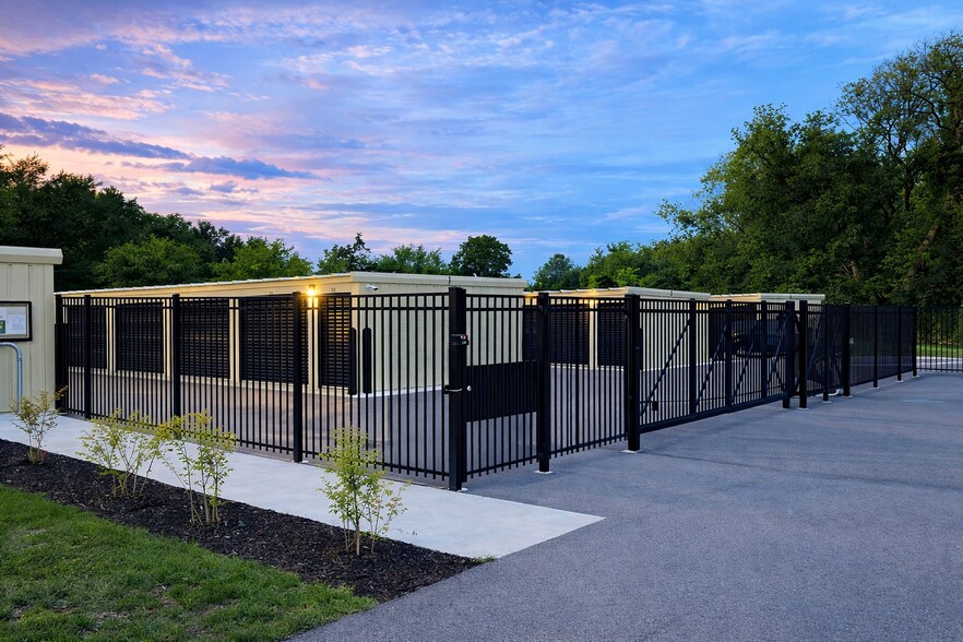 More Photos Of 353 E First St, Fennville Self Storage For Sale