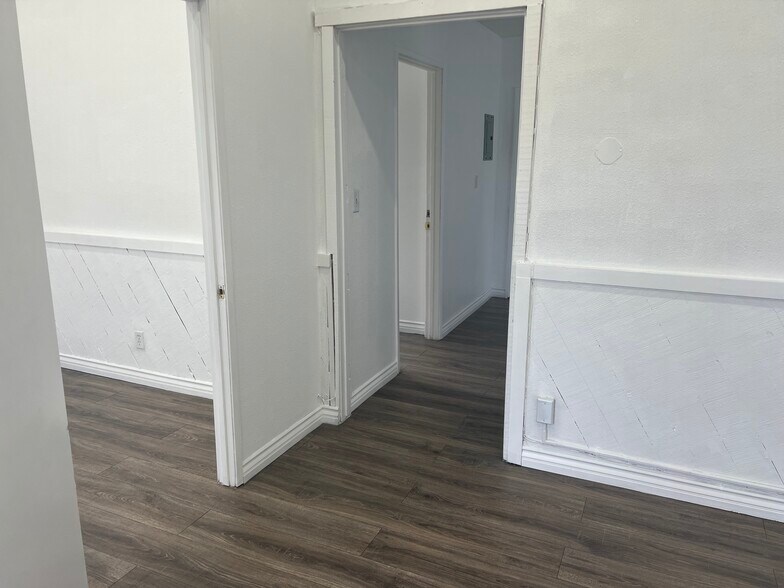 More Photos Of 1051 N Citrus Ave, Covina Freestanding For Sale