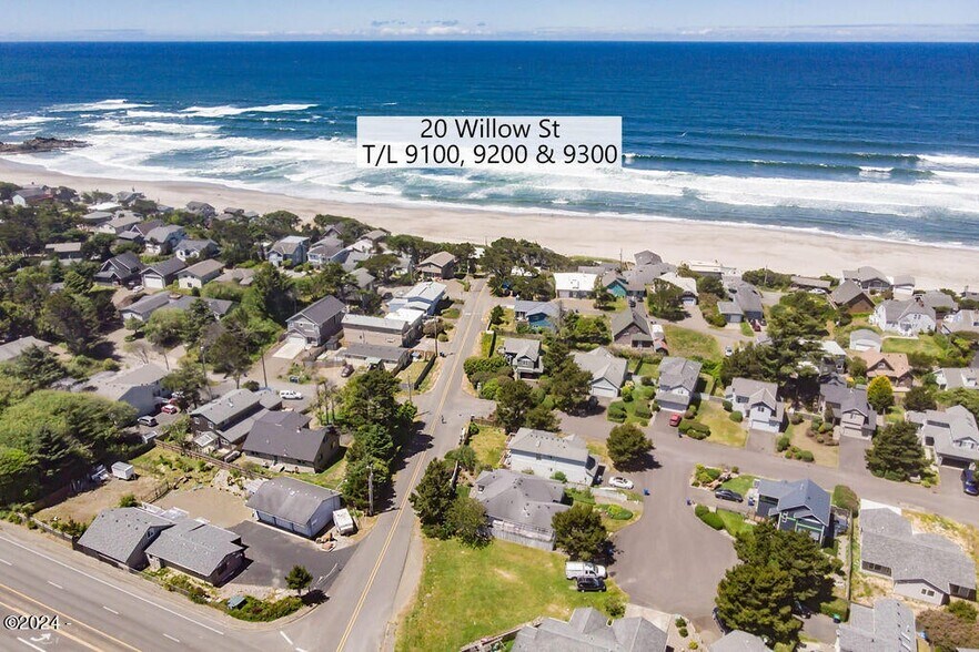 More Photos Of 20 Willow St, Depoe Bay Industrial For Sale
