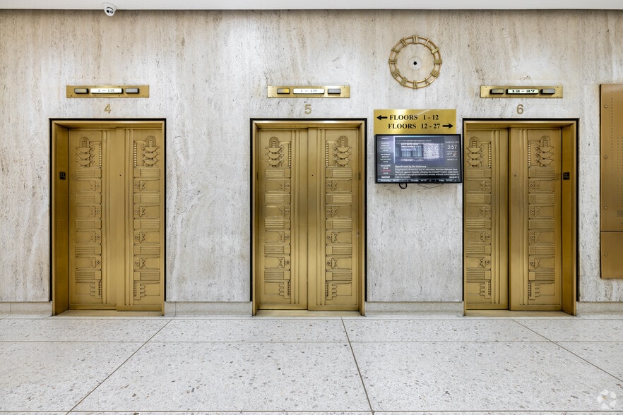 More Photos Of 111 John St, New York Office For Lease