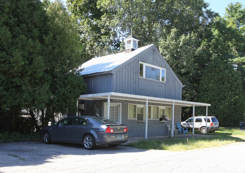 More Photos Of 441 Providence Tpke, Hampton Apartments For Sale