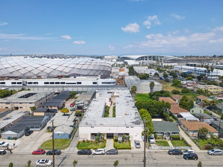 More Photos Of 3835 W 104th St, Inglewood Apartments For Sale