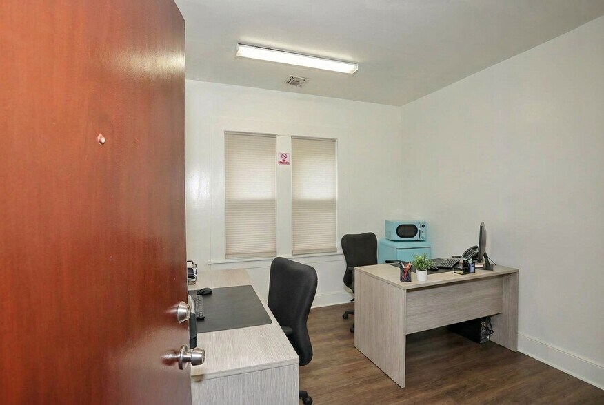 More Photos Of 22 S Madison Ave, Spring Valley Office For Sale