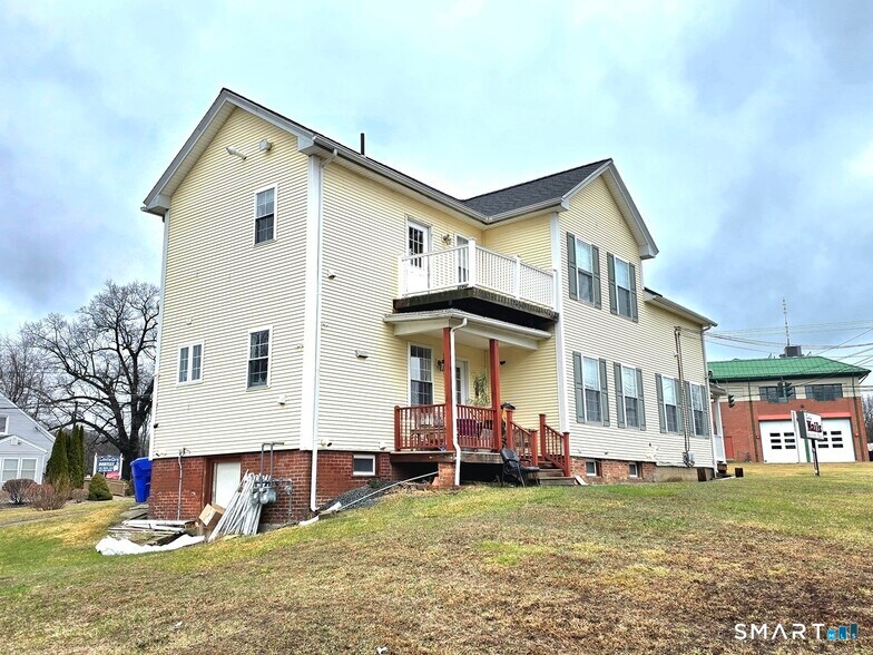 More Photos Of 442 Enfield St, Enfield Freestanding For Sale