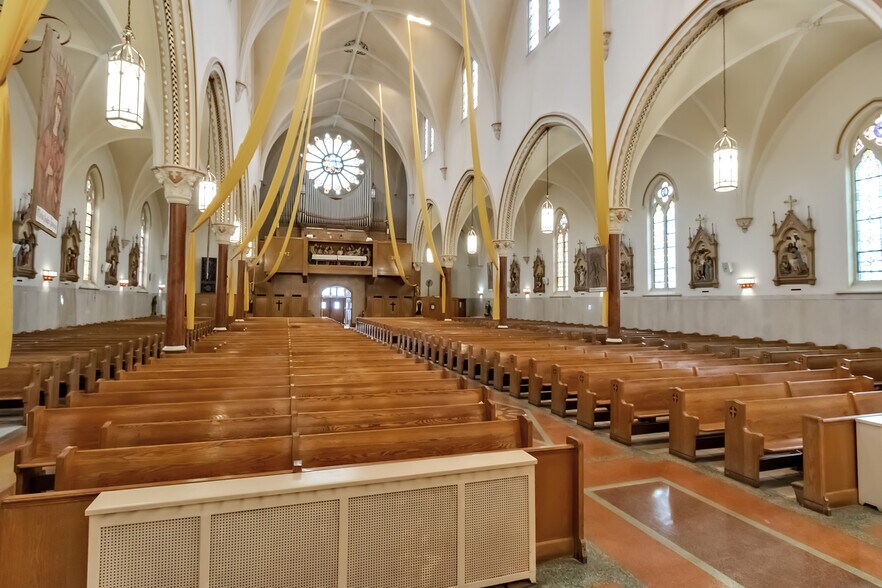 More Photos Of 101 Swinburne St, Buffalo Religious Facility For Sale