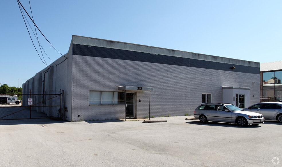 More Photos Of 31-33 Industrial Hwy, Essington Warehouse For Sale