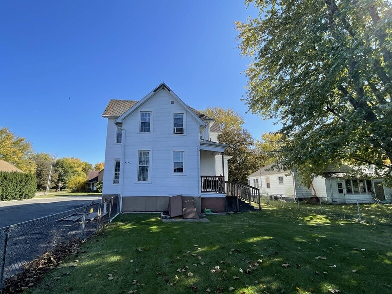 More Photos Of ,  Unknown For Sale