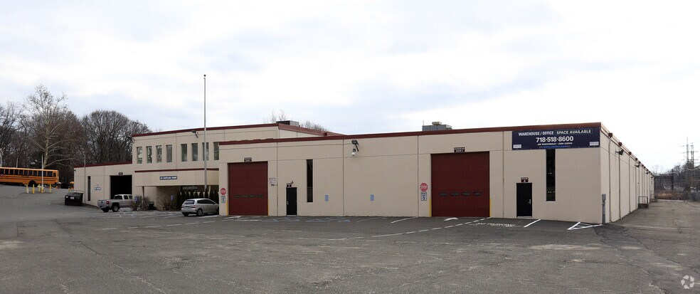 More Photos Of 316 Courtland Ave, Stamford Warehouse For Sale