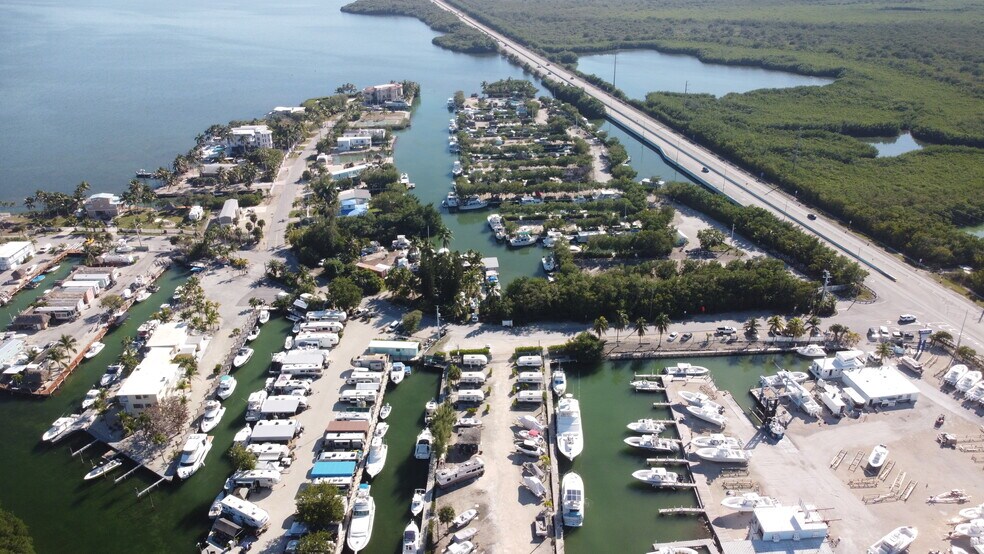 More Photos Of 199 Morris Ave, Key Largo Marina For Sale