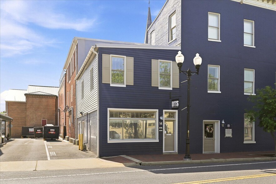 More Photos Of 48 W Boscawen St, Winchester Storefront Retail Office For Sale