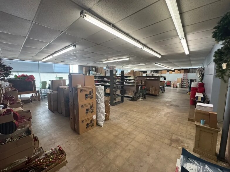 More Photos Of 1010 N Virginia Ave, Oklahoma City General Retail For Sale