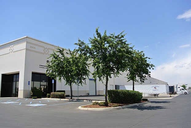 More Photos Of 2247 N Plaza Dr, Visalia Industrial For Sale
