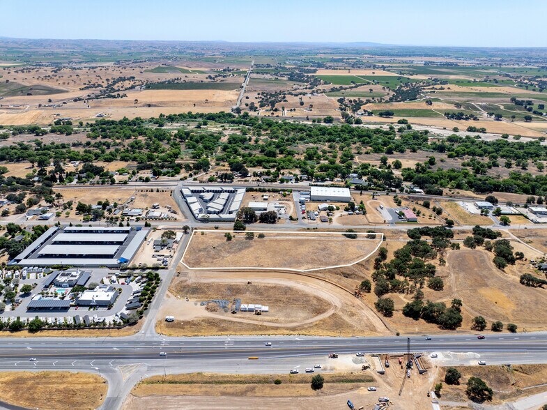 More Photos Of 6229 Monterey Rd, Paso Robles Land For Sale