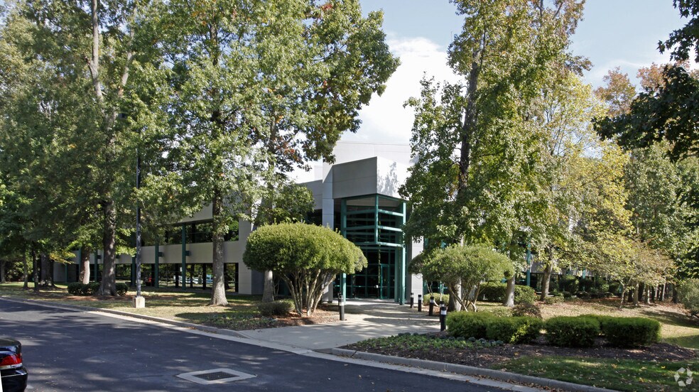 More Photos Of 514 Butler Farm Rd, Hampton Office For Lease