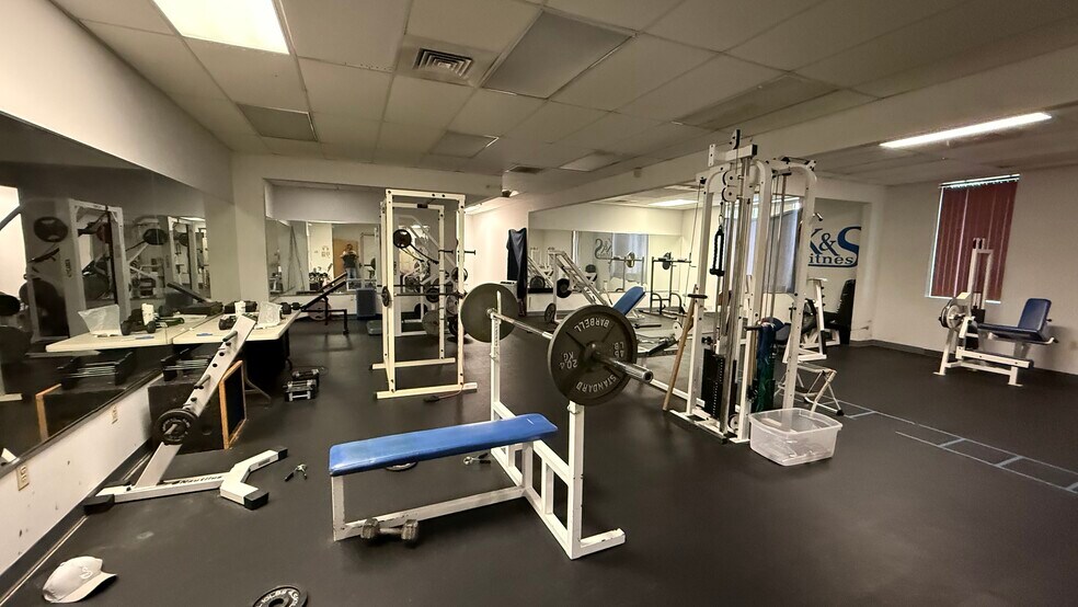 More Photos Of 75 North St, Bloomsbury Office For Lease