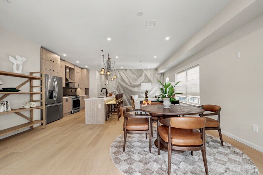 More Photos Of 63 Church St, Greenwich Apartments For Sale