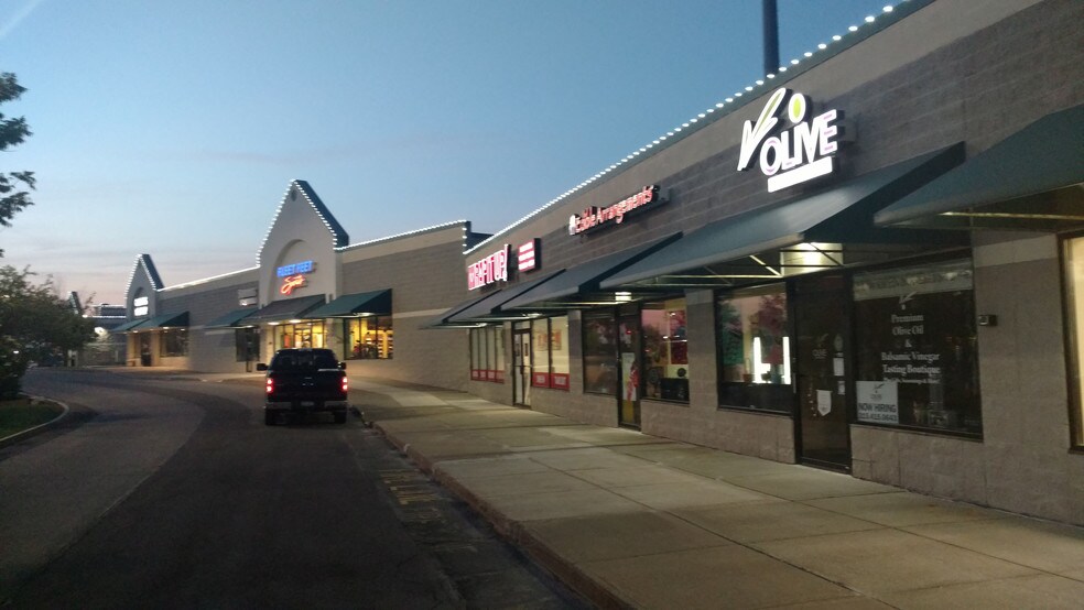 Primary Photo Of 4100-4160 State Route 31, Clay Unknown For Lease