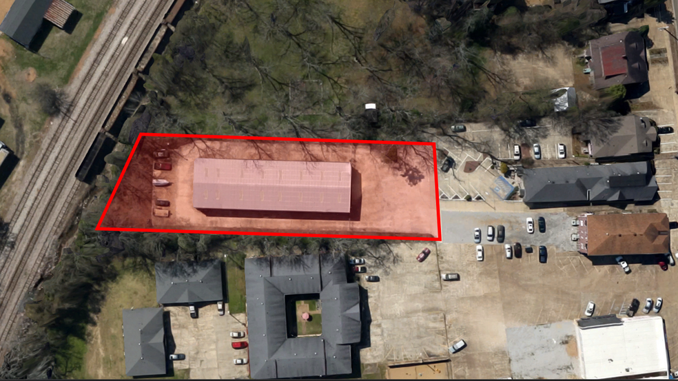 More Photos Of 627A W Main St, Tupelo Self Storage For Sale