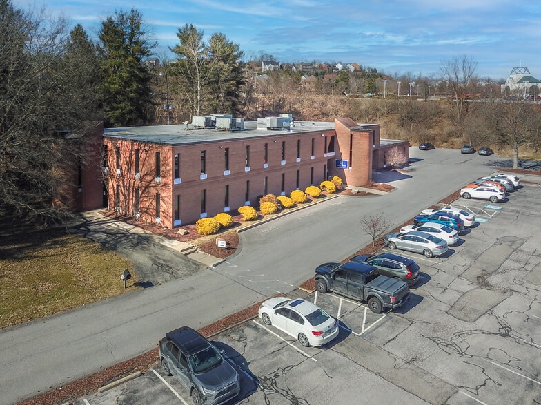 More Photos Of 3244 Washington Rd, McMurray Medical For Lease