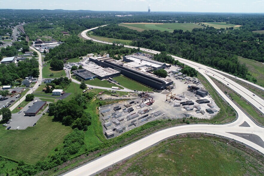 More Photos Of 400 Old Reading Pike, Pottstown Manufacturing For Lease