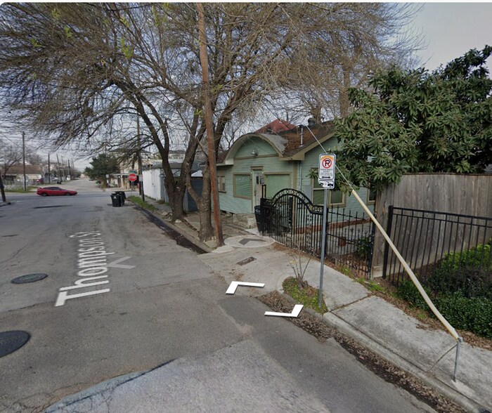 More Photos Of 912 Thompson St, Houston Land For Lease