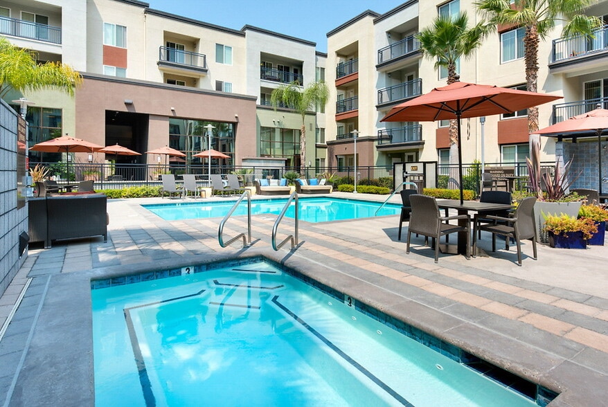 More Photos Of 1271 Lawrence Station Rd, Sunnyvale Apartments For Lease