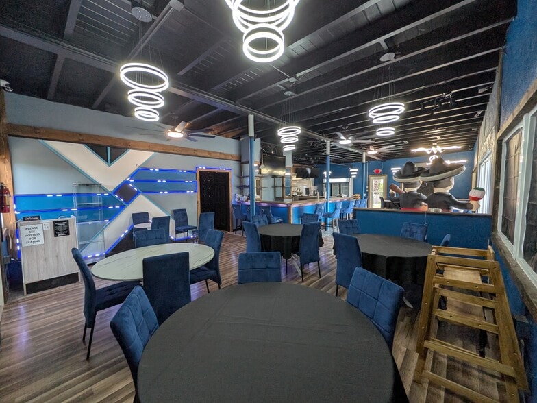 More Photos Of 99202 Overseas Hwy, Key Largo Hotel For Sale