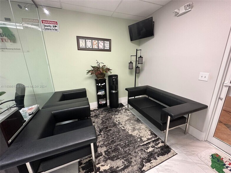 More Photos Of 7500 NW 25th St, Miami Refrigeration Cold Storage For Sale