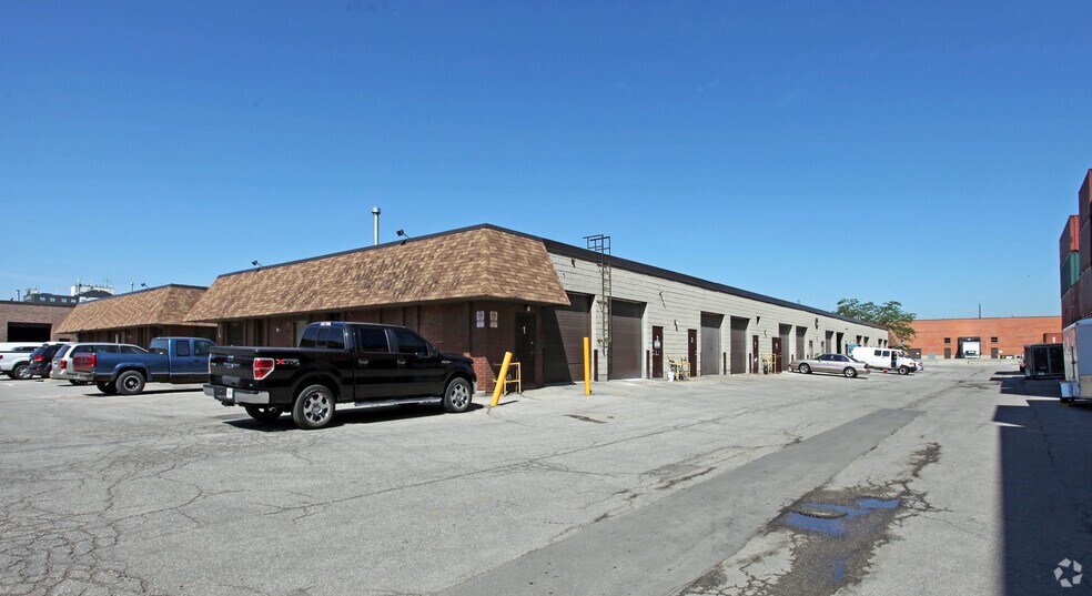 Primary Photo Of 1585 Britannia Rd E, Mississauga Flex For Lease