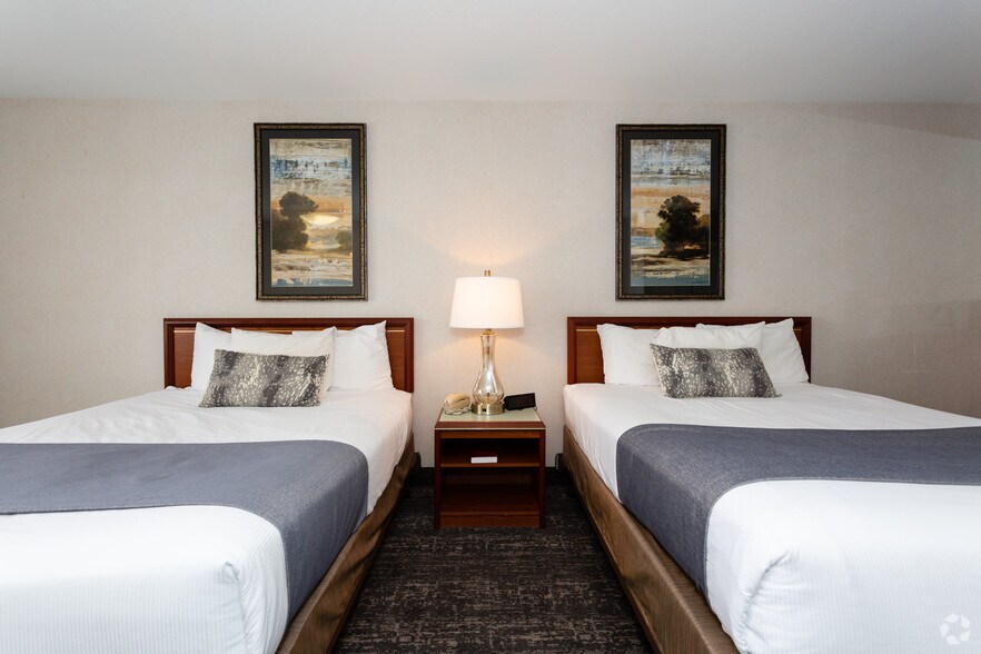 More Photos Of 3304 Market St NE, Salem Hotel For Sale