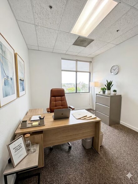 More Photos Of 301 Georgia St, Vallejo Office Residential For Lease