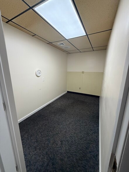 More Photos Of 1210 N 5th St, Stroudsburg Freestanding For Lease