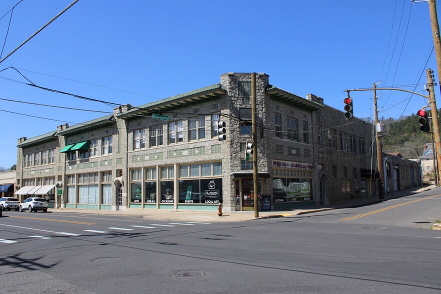 More Photos Of 500 Ouachita Ave, Hot Springs National Park Storefront Retail Office For Sale