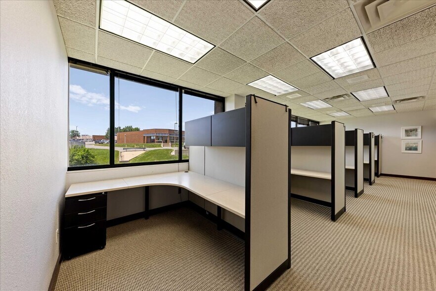 More Photos Of 11775 W 112th St, Overland Park Medical For Lease