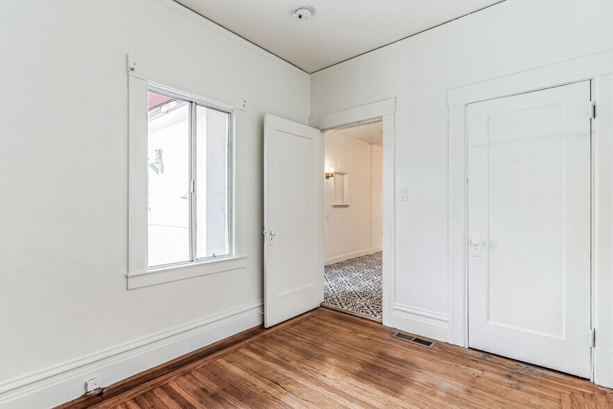 More Photos Of 1921 Dwight Way, Berkeley Apartments For Sale