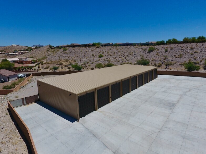 More Photos Of 2725 Desert Trail, Bullhead City Self Storage For Sale