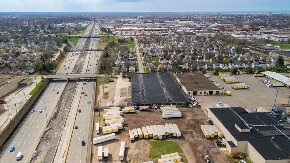 More Photos Of 3113 W 110th St, Cleveland Manufacturing For Sale