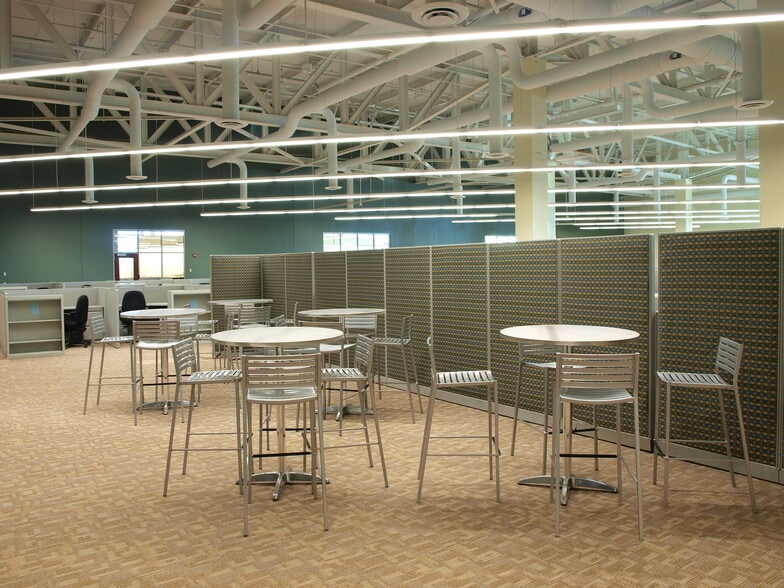 More Photos Of 339 E Maple St, North Canton Manufacturing For Lease