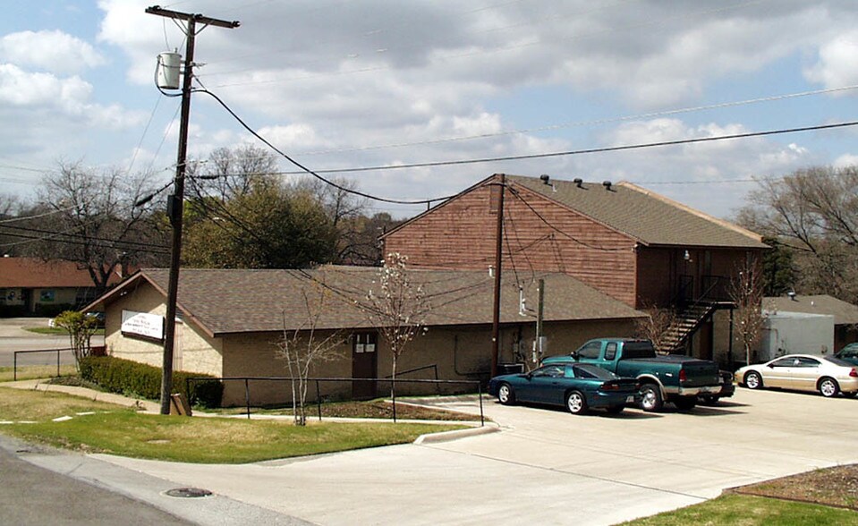 More Photos Of 500 N Hampton Rd, DeSoto Coworking Space