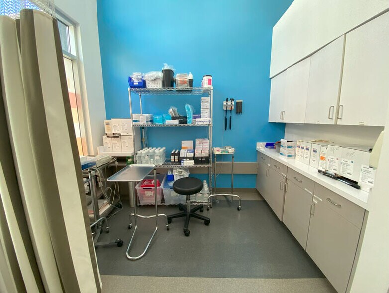 More Photos Of 1600 Market St, San Francisco Multifamily For Sale