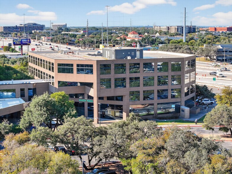 More Photos Of 11111 Research Blvd, Austin Medical For Lease