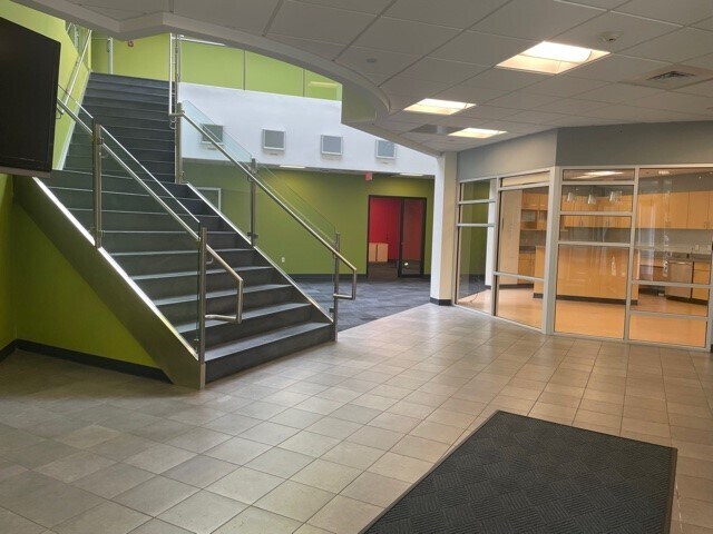 More Photos Of 76 Blanchard Rd, Burlington Office For Lease