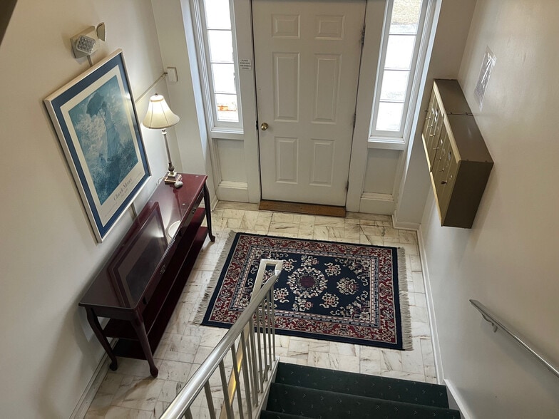 More Photos Of 4044 W Bancroft St, Toledo Apartments For Sale